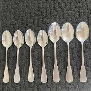 Minute Man-Colonial Boston-Satin (yankee clipper?) (Stainless) by ONEIDA Spoons